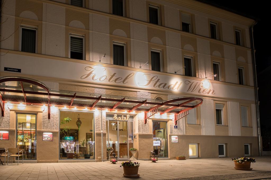 Hotel Stadt Wien Bad Schallerbach Exteriör bild